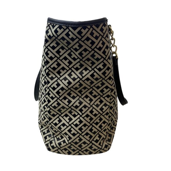 Tommy Hilfiger Women's Grey Signature Print Shoulder Tote Sz L - Picture 4 of 11